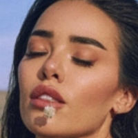 Lily Andrews Çıplak