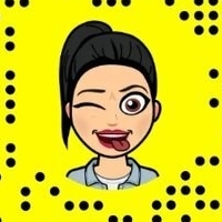 Lina Bikiche Çıplak