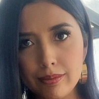 Lina Henao Çıplak