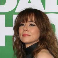 Linda Cardellini Çıplak