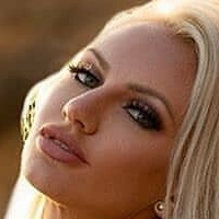 Lindsay Nicole Çıplak