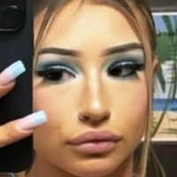 Lindsey Çıplak