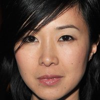 Linh Dan Pham Çıplak