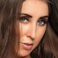 Lisa Lewis Çıplak