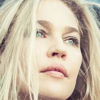 Lisa-Marie Schneider Çıplak