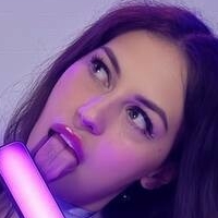 Lisa Mickey Çıplak