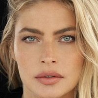 Lisa Seiffert Çıplak