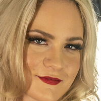 Lisey Sweet Çıplak