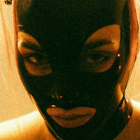 littlelatexprincess Çıplak