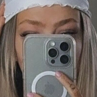 livvygirl02 Çıplak
