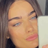 Liza Martynchik Çıplak