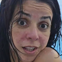 Lizy Shorty Çıplak