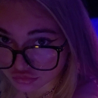 Lizzy_Cherry Çıplak