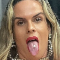 LouboneQuinha Çıplak