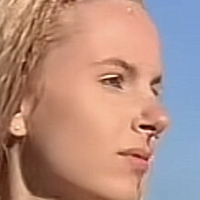 Louisa Paskert Çıplak