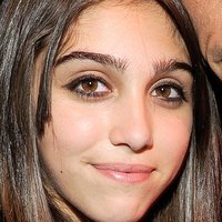 Lourdes Leon Çıplak