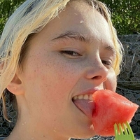 lowwwol_free Çıplak