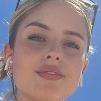 Lucia Ferrara Çıplak