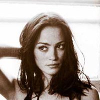 Lucie Laurier Çıplak