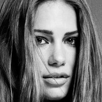 Lucie Prsalova Çıplak
