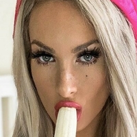Lucie Tabitha Çıplak