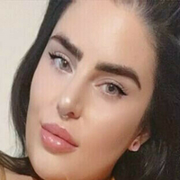 Lucy Loe Çıplak