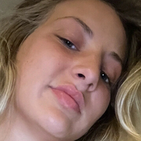 Lucy Sandler Çıplak