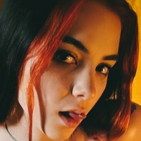LucyWilow Çıplak