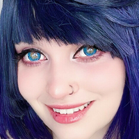 LucyYumi Çıplak