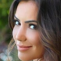 Luz Elena Çıplak