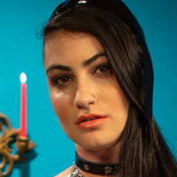 Lydia Black Çıplak
