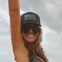 Lydia Hollis Çıplak