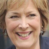 Lynda Bellingham Çıplak