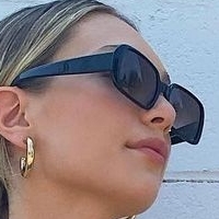 Maddie Ziegler Çıplak