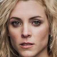 Maggie Civantos Çıplak