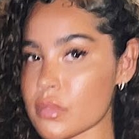 Malaika Terry Çıplak