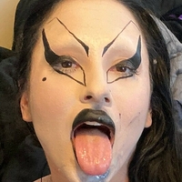 Mamie Hades Çıplak