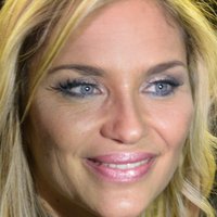 Maria Eugenia Larrain Çıplak