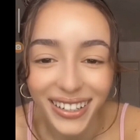 Maria KAIF Çıplak