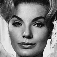 Maria Perschy Çıplak