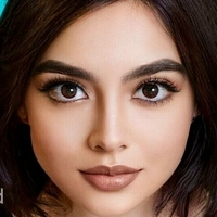 Mariam Hadid Çıplak