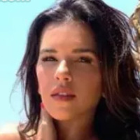 Mariana Rios Çıplak