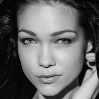 Marie Czuczman Çıplak