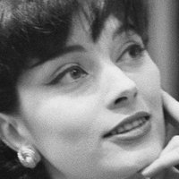 Marie-Hélène Arnaud Çıplak