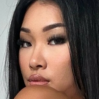 Martina Chen Çıplak