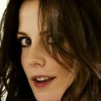 Mary Louis Çıplak