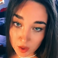Maya Jakubowski Çıplak