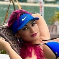 Mayca Delduque Çıplak