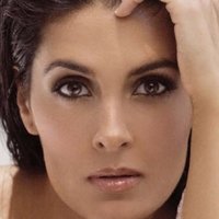 Mayrin Villanueva Çıplak