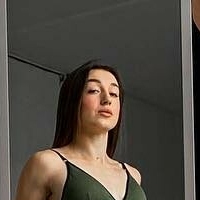 Mayya Budanok Çıplak